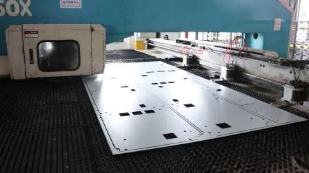 Hecho a medida en China Corte de metales por láser de precisión Fabricación de chapa metálica Pieza de aluminio Estampado de metal Pieza de mecanizado CNC Accesorios de soldadura